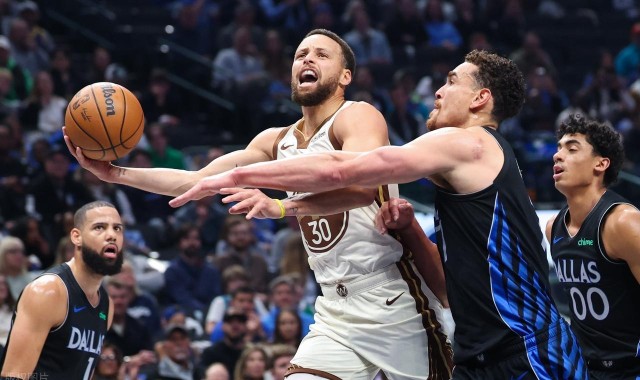 开云官方网站-末节崩盘！库里空砍38+4！弗拉格狂轰21+11+2，追梦犯病葬送勇士