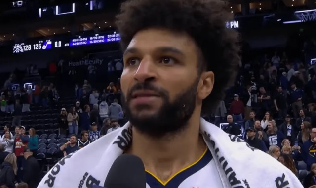 开云登录入口-默里采访全文：爵士会频繁换防，所以有空位我就果断出手