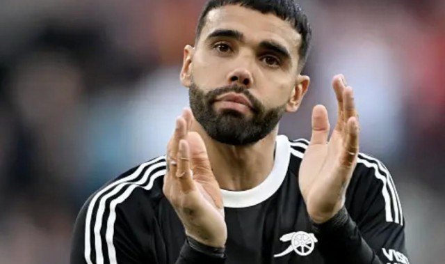 拉亚：索博斯洛伊的射门非常漂亮，希望下次我能扑出这样的球